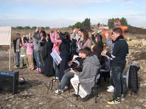 Posa prima pietra Villaggio Famiglie